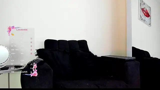 its  angelica  online show from 10/23/25, 07:23