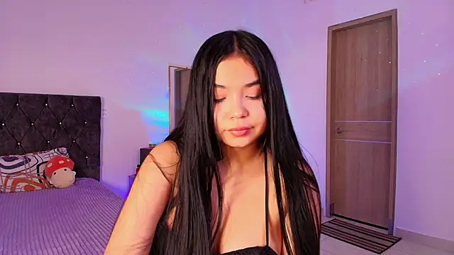 AuroraFiore online show from 09/14/25, 03:07