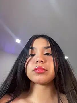 Snapshot of AuroraFiore chatting on 02/27/26, 03:18 AuroraFiore online show from 02/27/26, 03:18