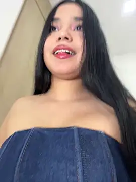 AuroraFiore online show from 03/06/26, 05:13