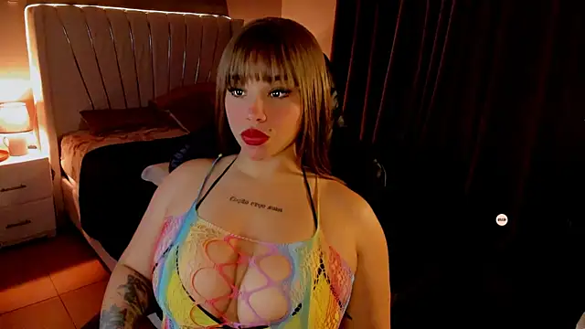 Snapshot of MimiRodriguez chatting on 09/19/25, 03:32 MimiRodriguez online show from 09/19/25, 03:32