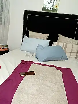 Snapshot of contagiousqueen chatting on 02/07/26, 09:34 contagiousqueen online show from 02/07/26, 09:34