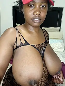 Snapshot of contagiousqueen chatting on 02/06/26, 09:22 contagiousqueen online show from 02/06/26, 09:22