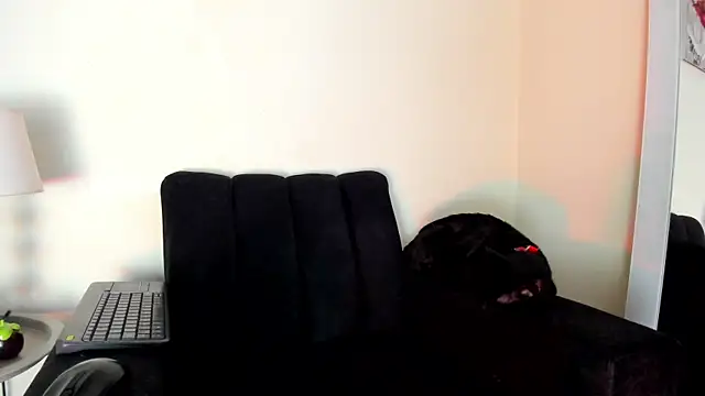 victoria  lace  online show from 05/29/26, 12:16