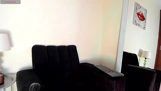 victoria  lace  online show from 05/23/26, 02:10