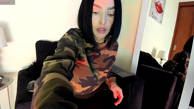 victoria  lace  online show from 03/22/26, 03:10