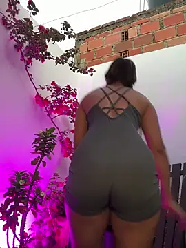 Snapshot of tuckersabrina chatting on 01/29/25, 11:09 tuckersabrina online show from 01/29/25, 11:09