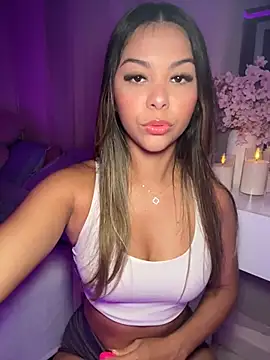 tuckersabrina online show from 04/13/26, 12:20