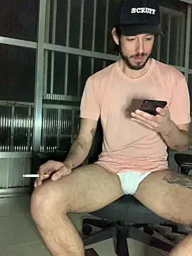 Snapshot of Mieto_ chatting on 06/17/26, 04:45 Mieto online show from 06/17/26, 04:45