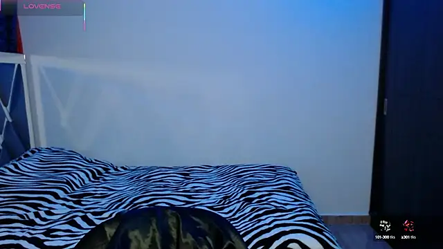Snapshot of Amber_Lovely chatting on 10/02/25, 12:36 Amber Lovely online show from 10/02/25, 12:36