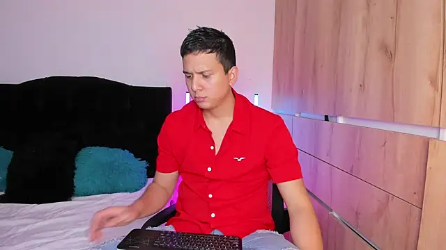 ANDREZALVAREZ online show from 11/05/25, 08:34