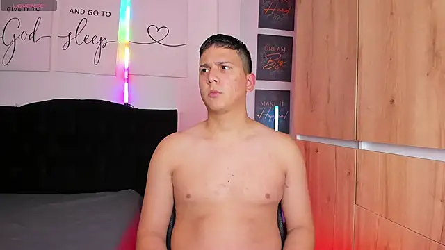 ANDREZALVAREZ online show from 02/23/25, 04:39