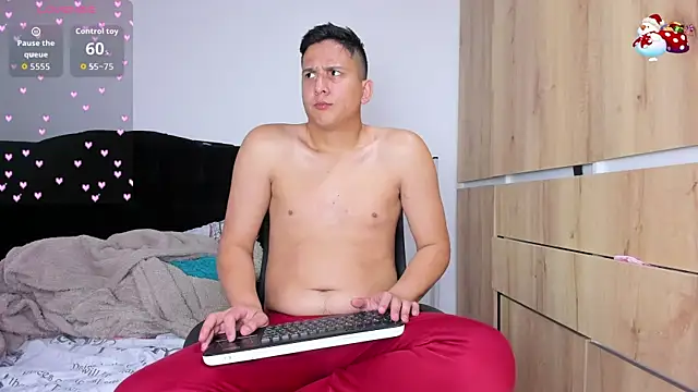 ANDREZALVAREZ online show from 12/17/25, 07:52