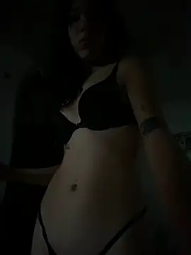 Snapshot of kittyprettybby chatting on 06/14/26, 04:30 kittyprettybby online show from 06/14/26, 04:30