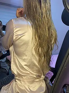 Anna quinn online show from 03/12/25, 01:19