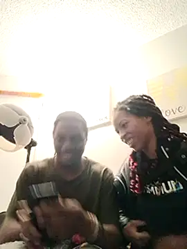 lightskinnbrazzy online show from 03/18/25, 05:02