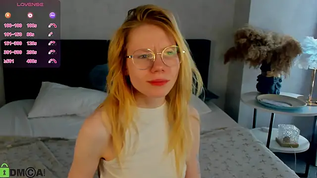 Esme Runn online show from 05/15/26, 05:49