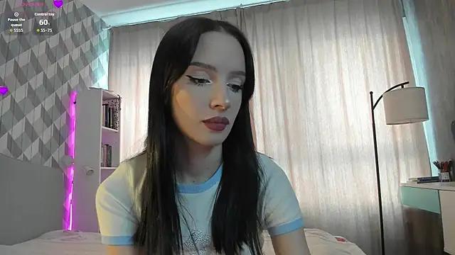 flora off online show from 12/15/25, 07:03