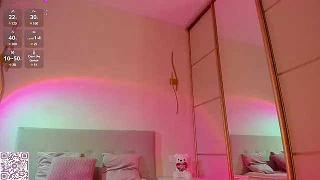 flora off online show from 02/17/25, 12:16