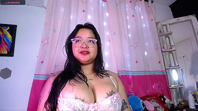 alaia 03 online show from 03/29/26, 03:46