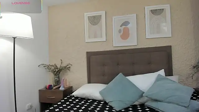 CarolinaGlamour online show from 09/29/25, 03:13