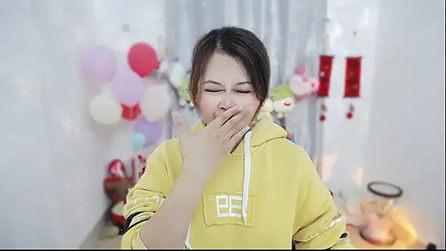 Fan ting online show from 03/04/26, 04:42