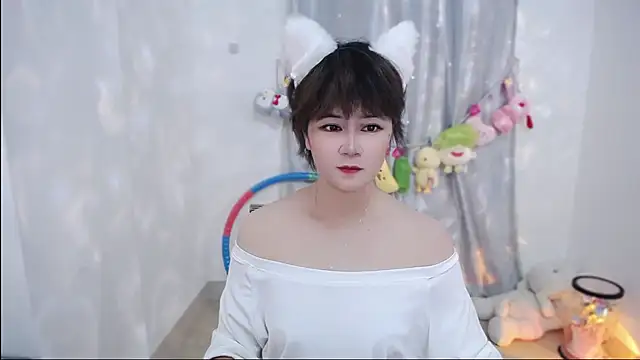 Fan ting online show from 10/15/25, 02:32