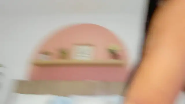 evelin leroy online show from 10/29/25, 12:04