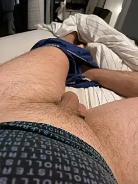 Snapshot of RSR_26689 chatting on 03/01/25, 09:48 RSR 26689 online show from 03/01/25, 09:48