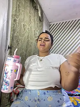 Snapshot of Evabigass chatting on 02/26/26, 06:08 Evabigass online show from 02/26/26, 06:08