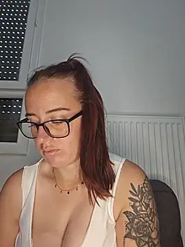 lindsay 33off online show from 06/20/26, 07:46