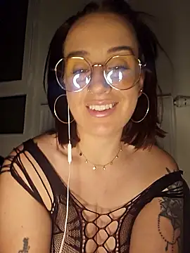 lindsay 33off online show from 01/07/26, 07:57