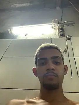 moreninhoP online show from 01/03/25, 05:31