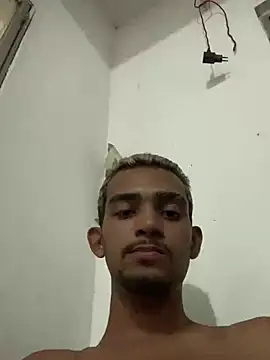 moreninhoP online show from 01/05/25, 04:04