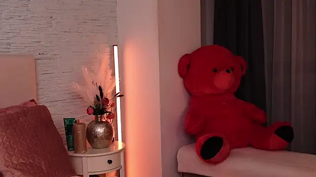 Snapshot of RachelSwaan chatting on 02/01/25, 03:30 RachelSwaan online show from 02/01/25, 03:30