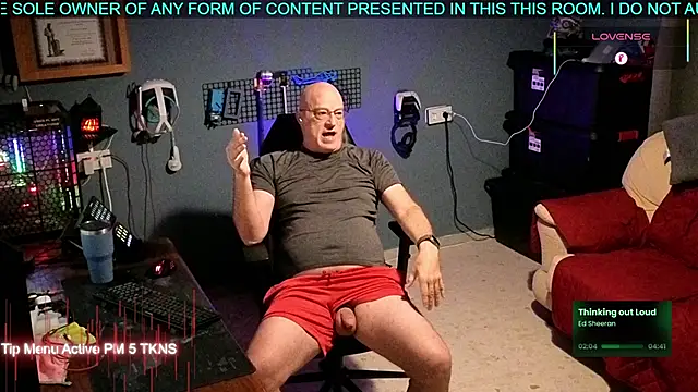 Pilot Dave 69 online show from 11/10/25, 05:12