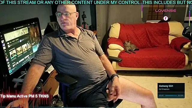 Snapshot of Pilot_Dave_69 chatting on 09/21/25, 03:00 Pilot Dave 69 online show from 09/21/25, 03:00