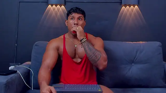 CallumMuscle online show from 02/07/25, 04:37