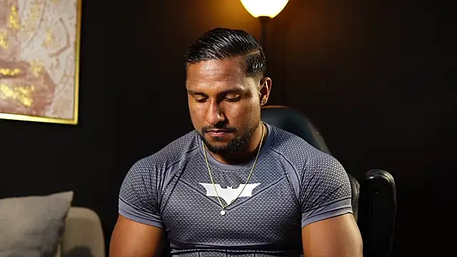 CallumMuscle online show from 04/12/26, 02:04