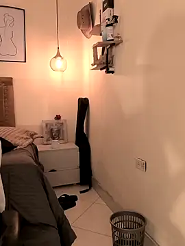 evafoxs online show from 12/03/25, 08:52