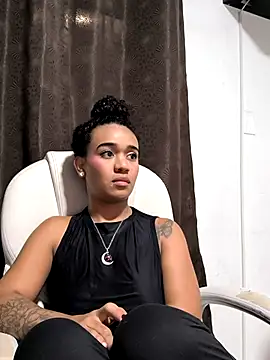 evafoxs online show from 11/16/25, 02:27