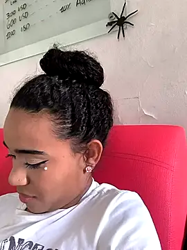 evafoxs online show from 11/01/25, 09:30