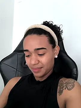 evafoxs online show from 10/29/25, 04:28