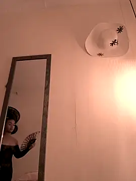 evafoxs online show from 11/04/25, 03:49