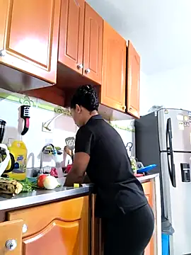 evafoxs online show from 11/07/25, 05:39