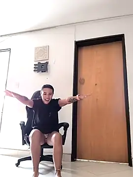 evafoxs online show from 11/21/25, 02:27