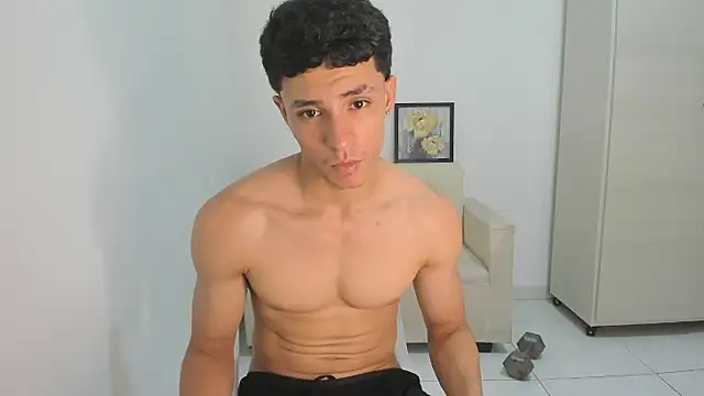 enzo sloran online show from 02/01/26, 02:43