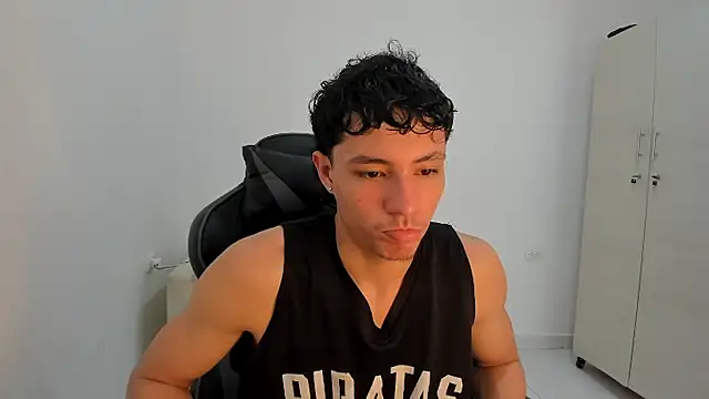 enzo sloran online show from 04/04/26, 01:28