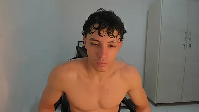 enzo sloran online show from 03/26/26, 06:17