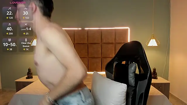AlejooTwink online show from 05/27/26, 03:58